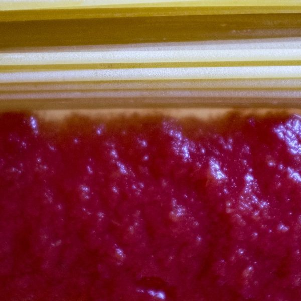 spaghetti, passata di pomodoro siccagno corleonese